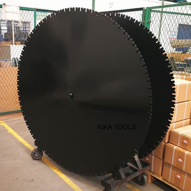 2000mm Laser welded diamond wall saw blade with U segment - Image 2